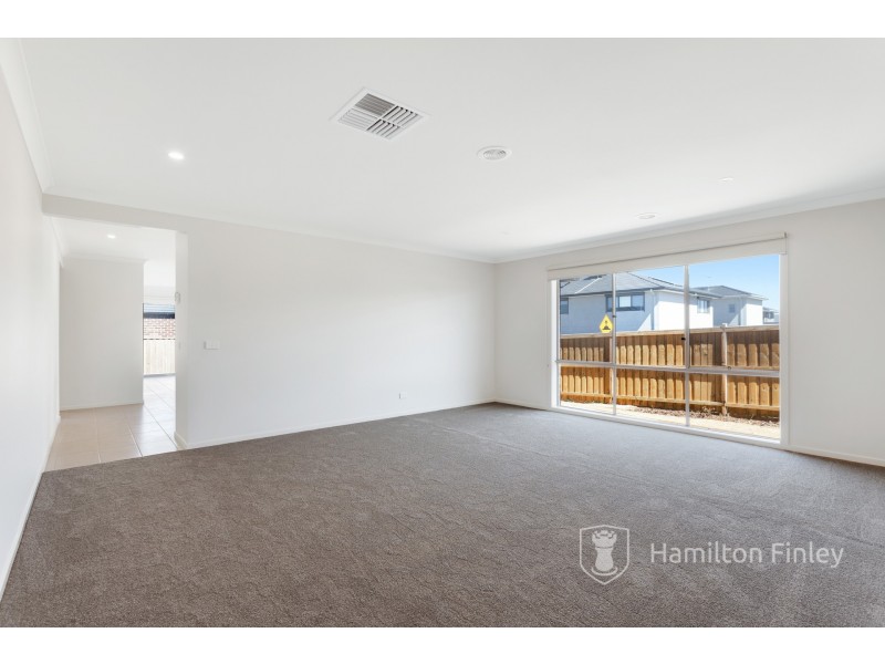 2 Crooked Street, Wollert VIC 3750