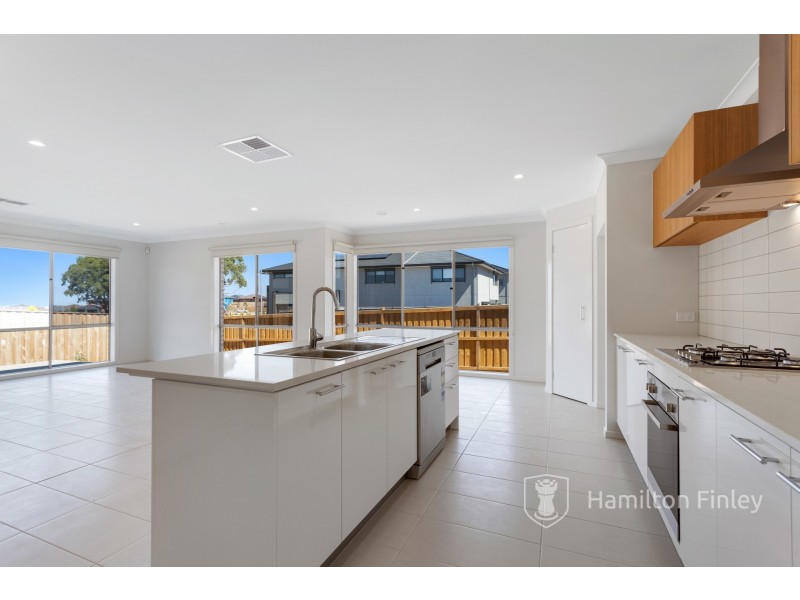 2 Crooked Street, Wollert VIC 3750