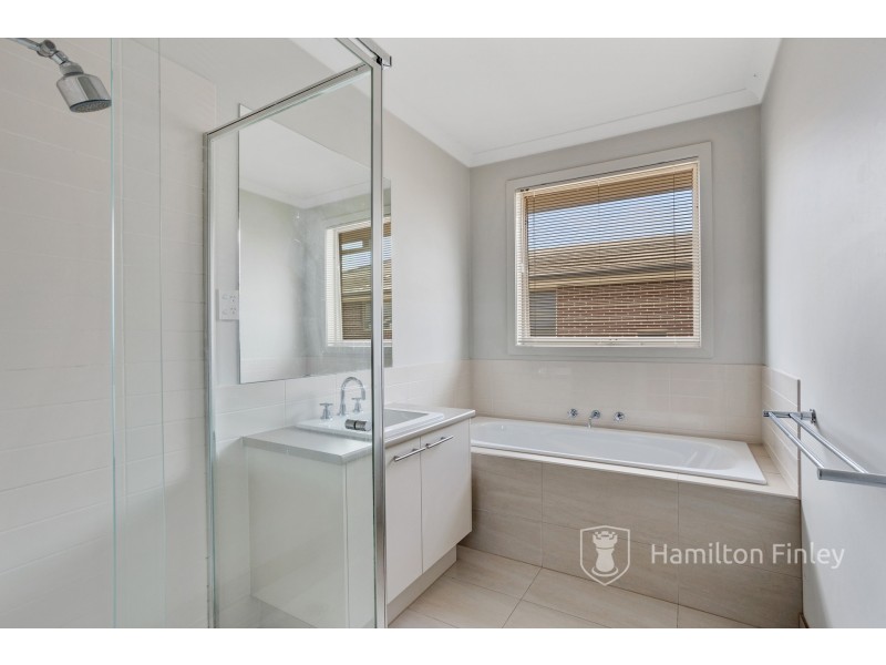 9 Weston Street, Keysborough VIC 3173