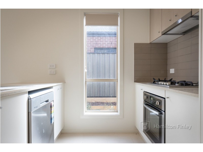 31 Sustainable Drive, Craigieburn VIC 3064