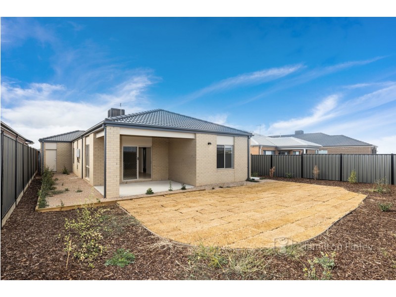 31 Sustainable Drive, Craigieburn VIC 3064