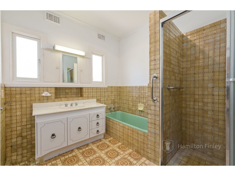 4 Lysander Street, Brighton East VIC 3187