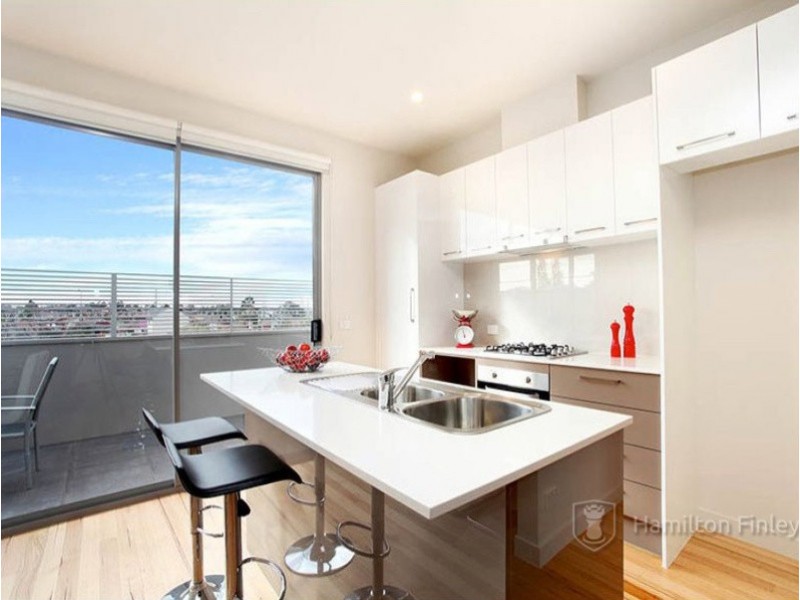 2/93 Albert Street, Preston VIC 3072