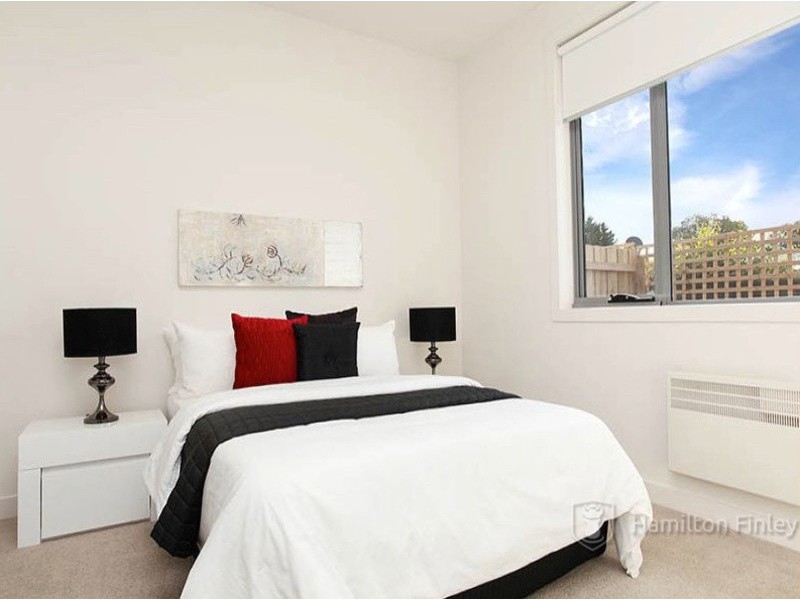 2/93 Albert Street, Preston VIC 3072