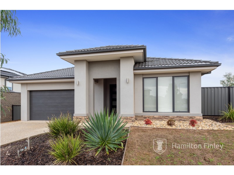 22 Reynolds Circuit, Mernda VIC 3754
