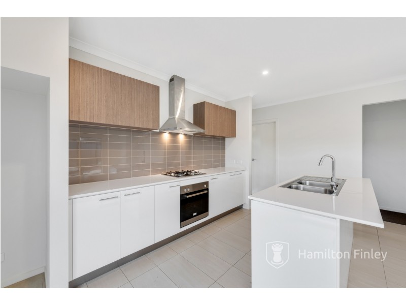 22 Reynolds Circuit, Mernda VIC 3754