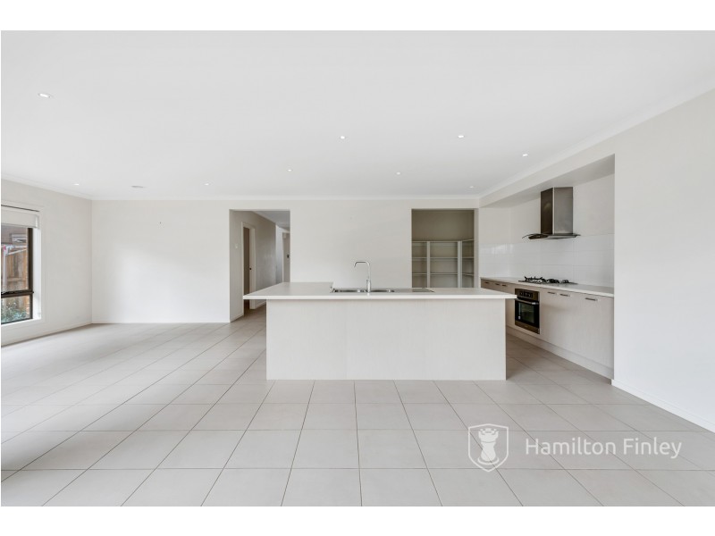 35 Starboard Way, Werribee South VIC 3030