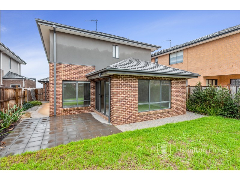 35 Starboard Way, Werribee South VIC 3030