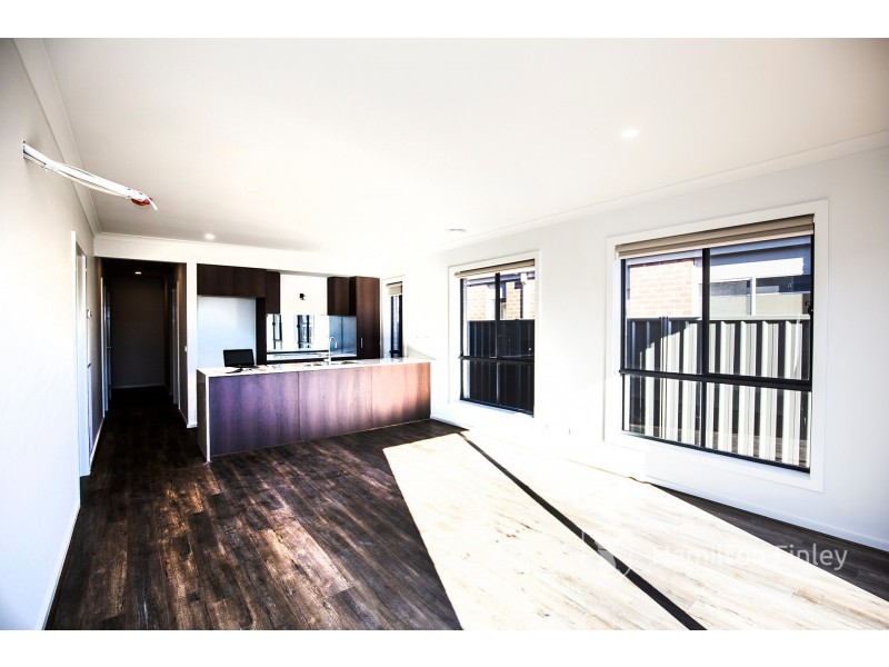 60 Antonio Road, Tarneit VIC 3029