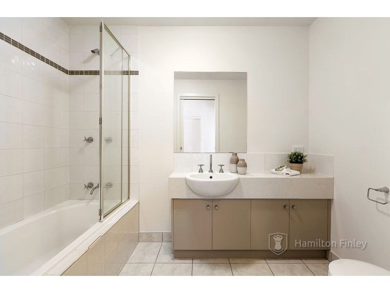 22/33 Albion Road, Box Hill VIC 3128