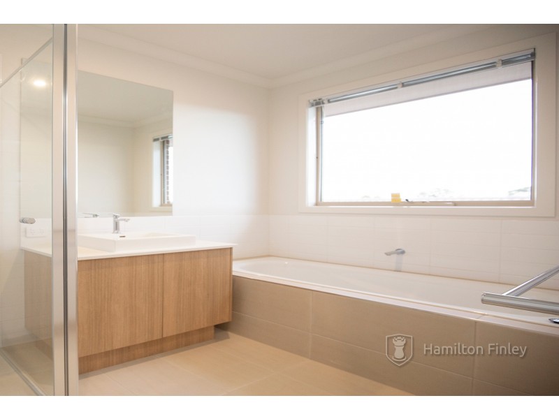 12 Yellowbox Drive, Keysborough VIC 3173