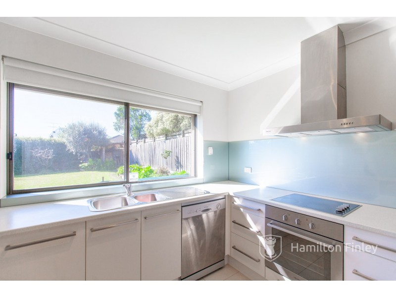 9 Hillingdon Crescent, Doncaster VIC 3108