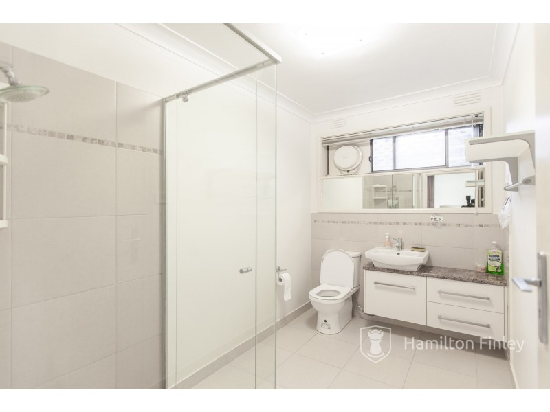 9 Hillingdon Crescent, Doncaster VIC 3108