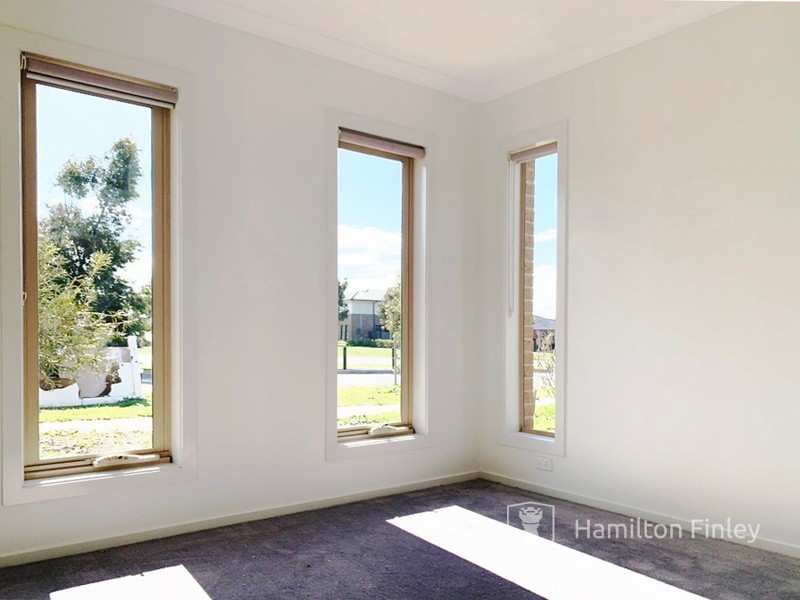 29 Evergreen Crescent, Craigieburn VIC 3064