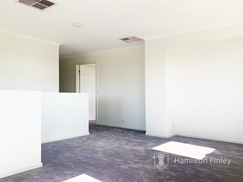 29 Evergreen Crescent, Craigieburn VIC 3064