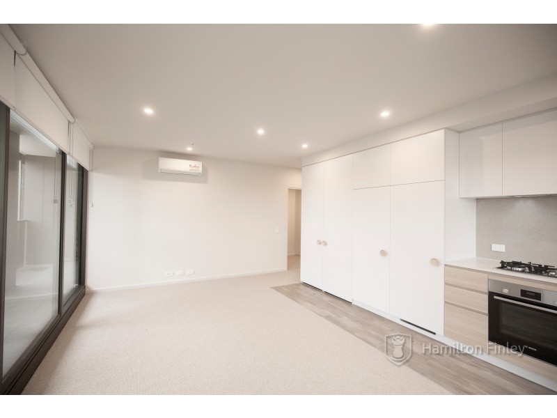 303A/10 Station Street, Caulfield North VIC 3161