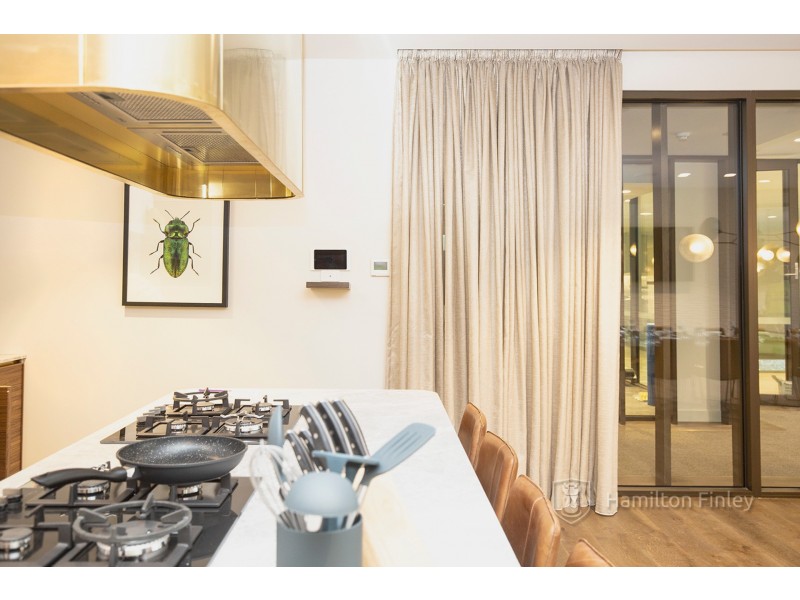 303A/10 Station Street, Caulfield North VIC 3161