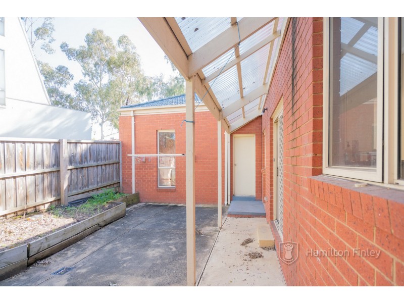 1/2 Stutt Avenue, Doncaster VIC 3108