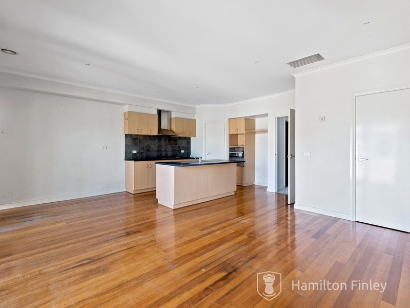 45 Herriotts Boulevard, Glen Waverley VIC 3150