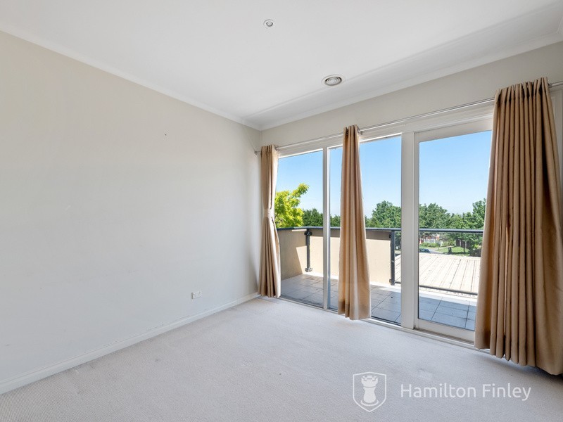 45 Herriotts Boulevard, Glen Waverley VIC 3150