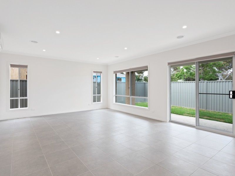 25 Frost Street, Carrum Downs VIC 3201