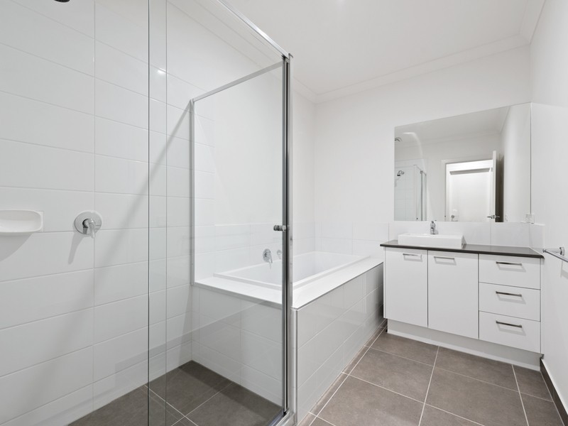 25 Frost Street, Carrum Downs VIC 3201