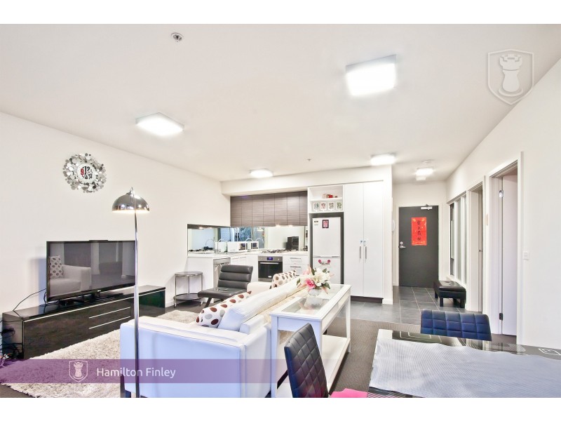 4 Yarra Bing Cresent, Burwood VIC 3125