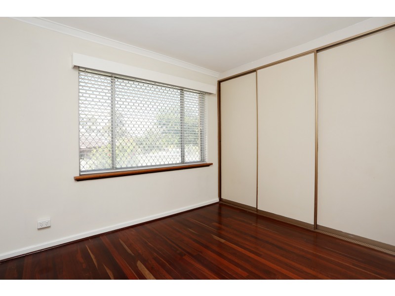 1 Nye Way, Orelia WA 6167