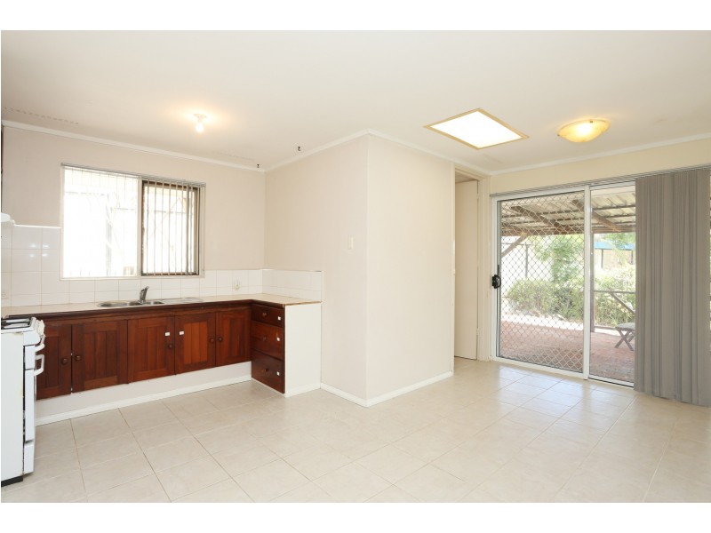 3 Maycock Place, Orelia WA 6167