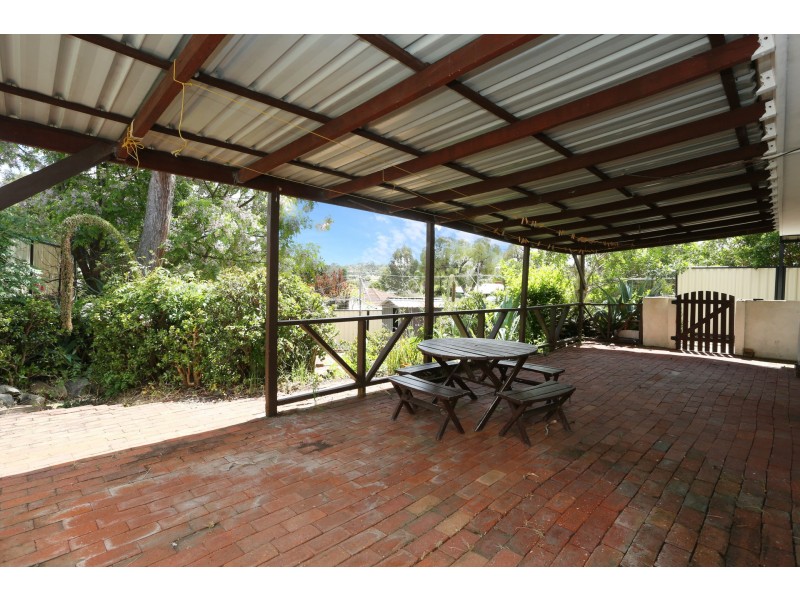 3 Maycock Place, Orelia WA 6167