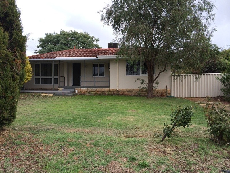 19 Parmelia Avenue, Parmelia WA 6167