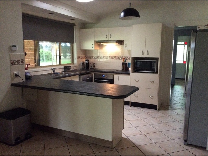 56 Hillview Road, Branxton NSW 2335