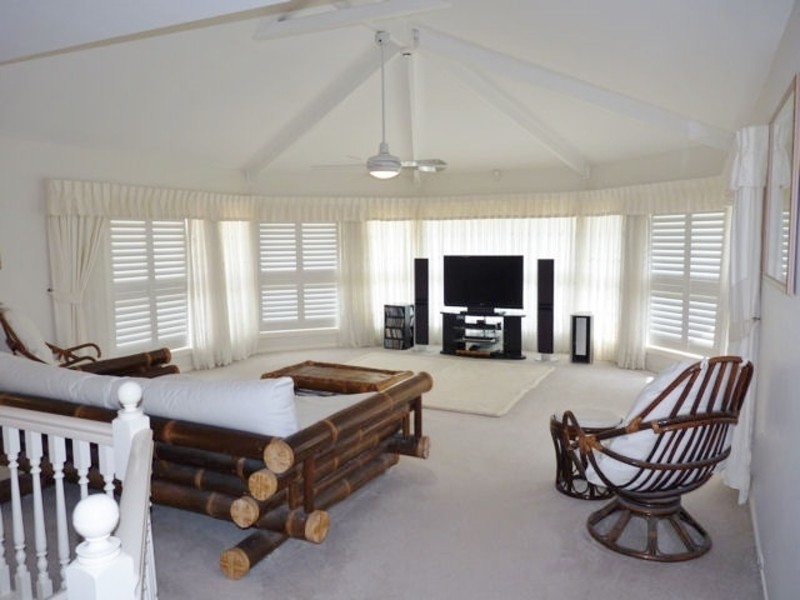 22 Jacaranda Drive, Bongaree QLD 4507