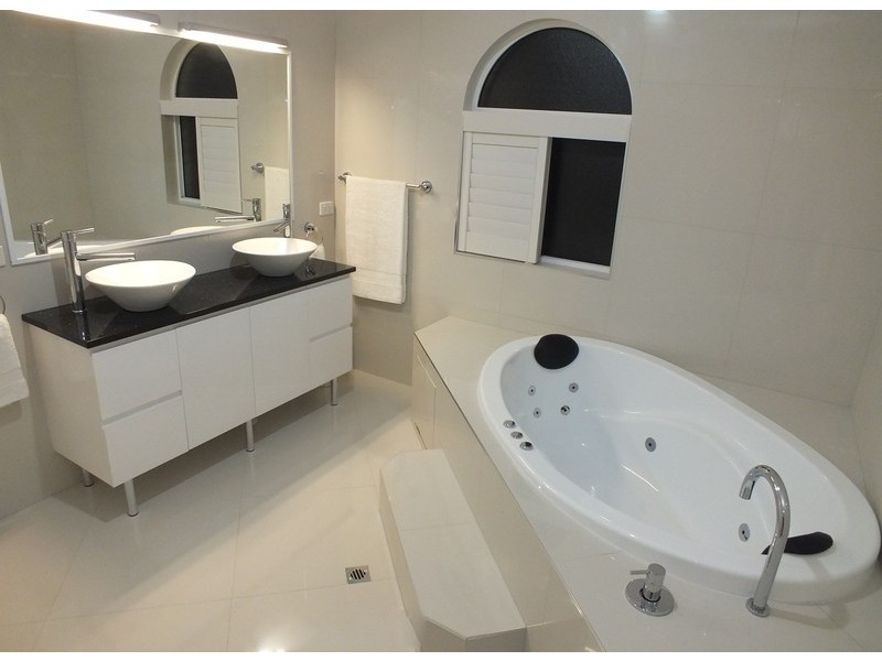 22 Jacaranda Drive, Bongaree QLD 4507