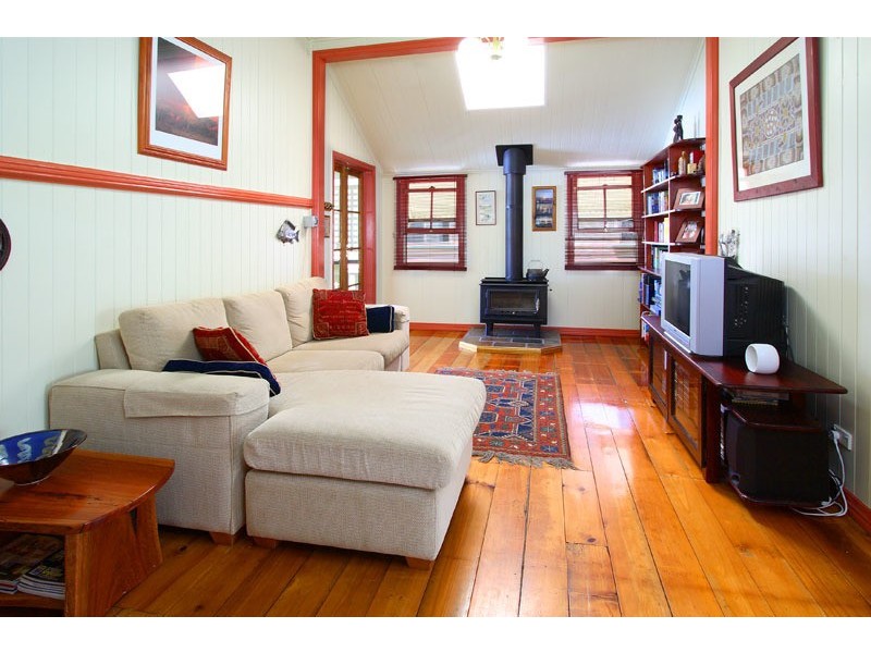 57 Wellington Street, Wooloowin QLD 4030