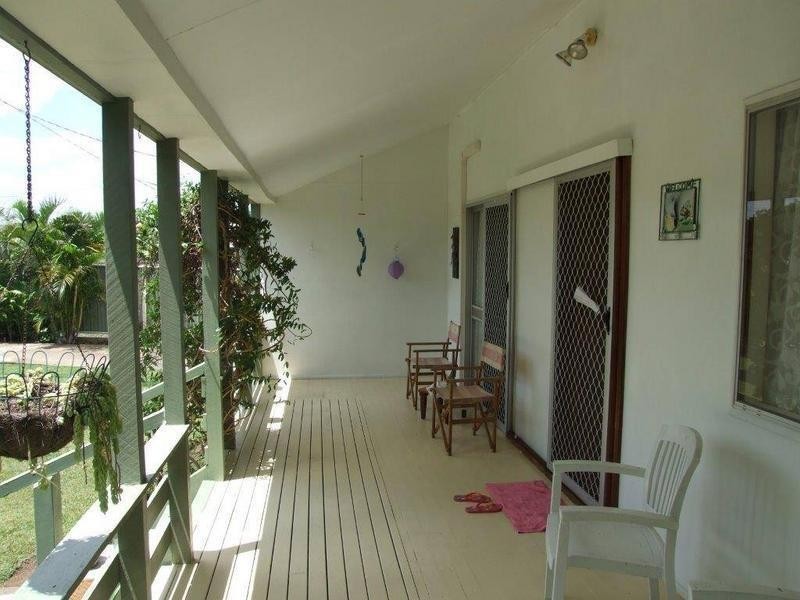 19 Mulgrave Street, Gin Gin QLD 4671