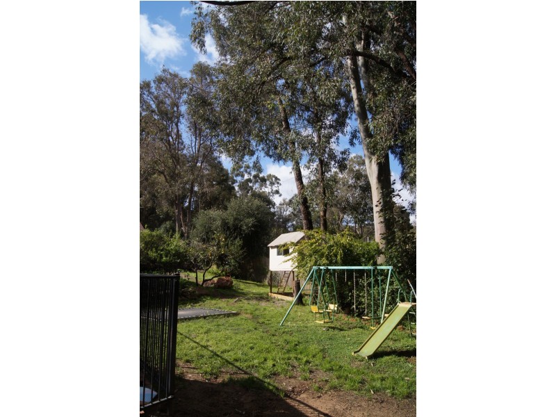 1615  Railway Terrace, Sawyers Valley WA 6074