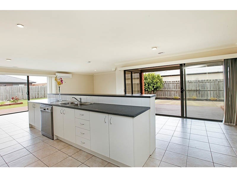 6 Nell Link, Leopold VIC 3224