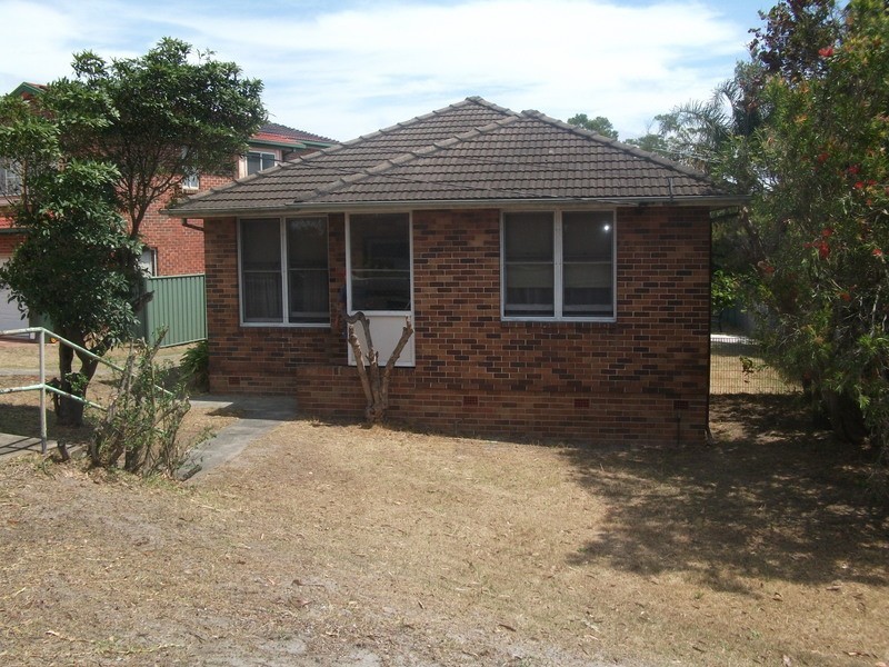 2 Lasseter Avenue, Chifley NSW 2036