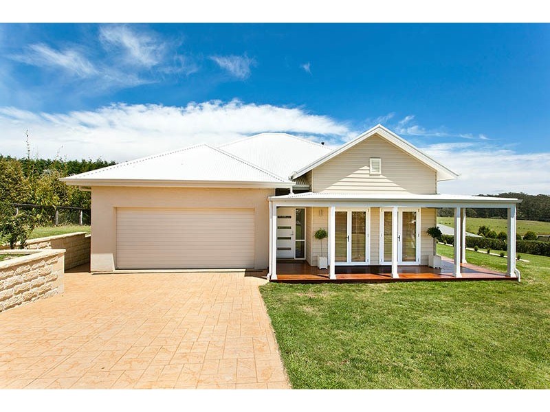 3  Barrengarry Street, Robertson NSW 2577