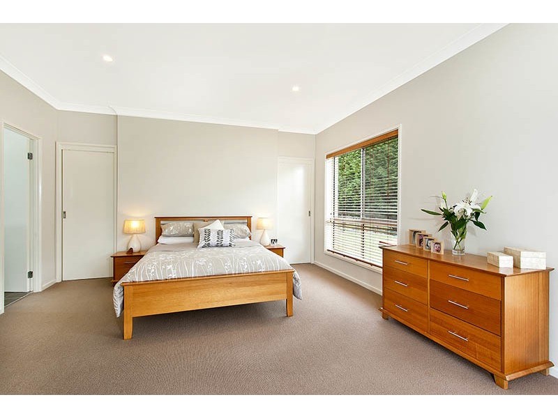 3  Barrengarry Street, Robertson NSW 2577