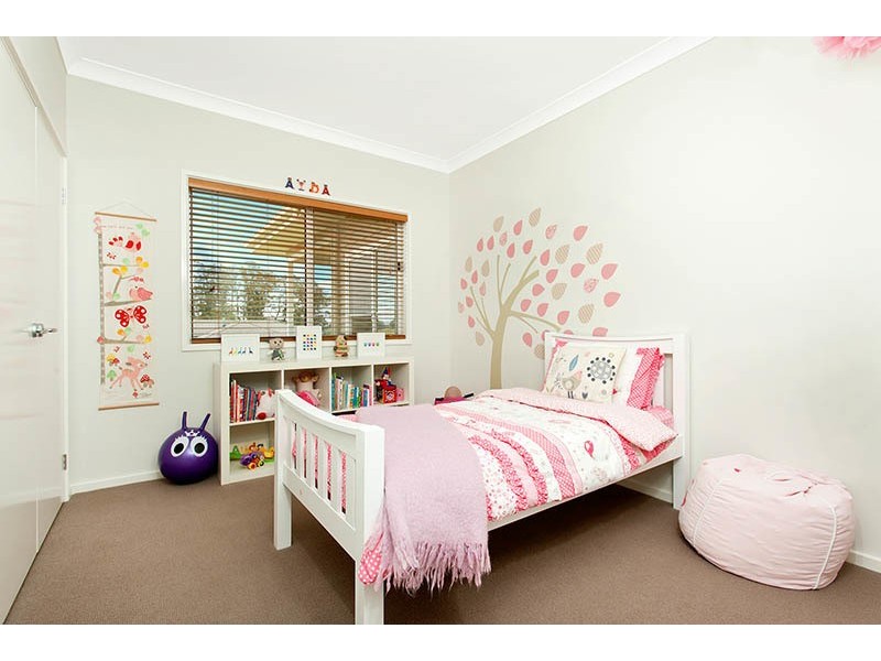 3  Barrengarry Street, Robertson NSW 2577