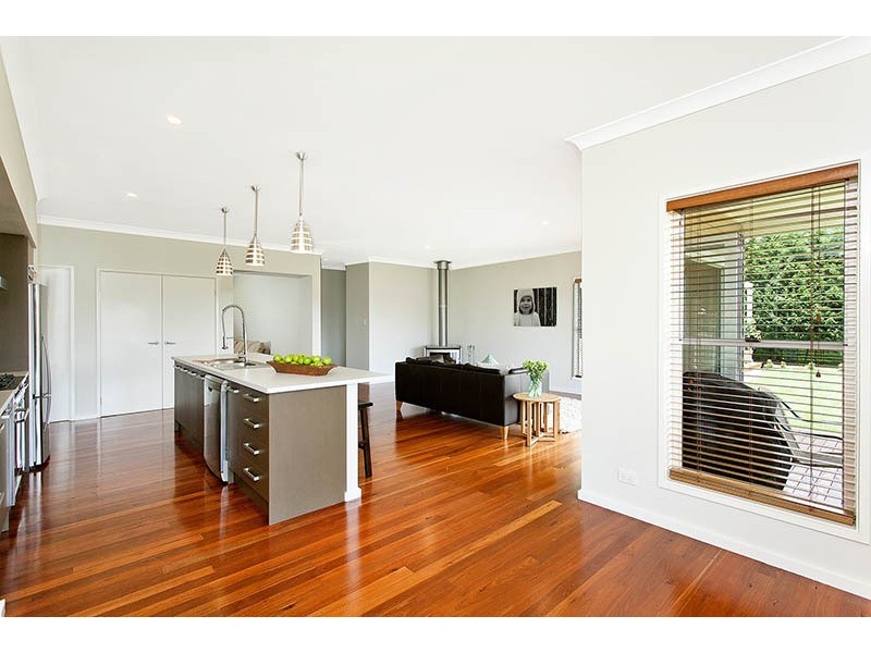 3  Barrengarry Street, Robertson NSW 2577