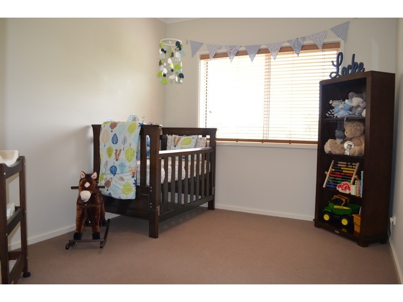 3  Barrengarry Street, Robertson NSW 2577