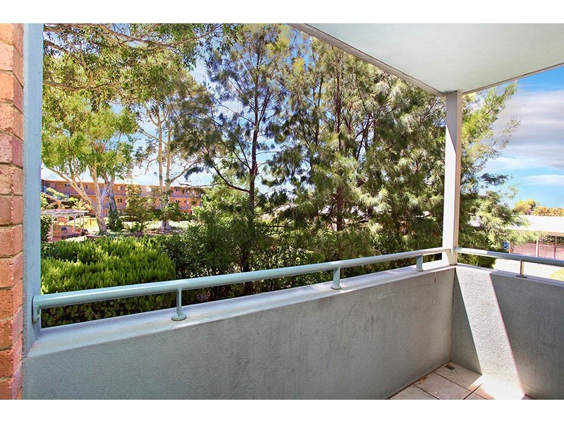 Unit 43/15 Friar John Way, Coolbellup WA 6163