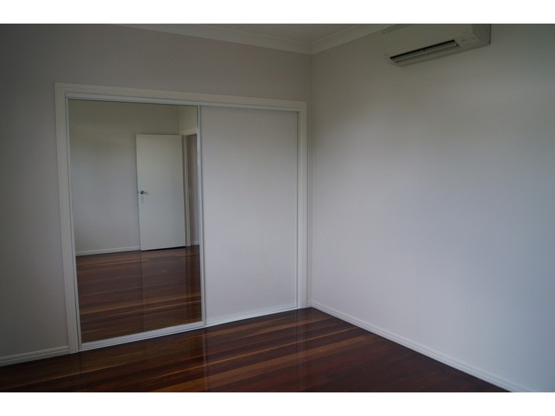 24 Strange Street, Currajong QLD 4812