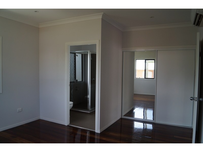 24 Strange Street, Currajong QLD 4812