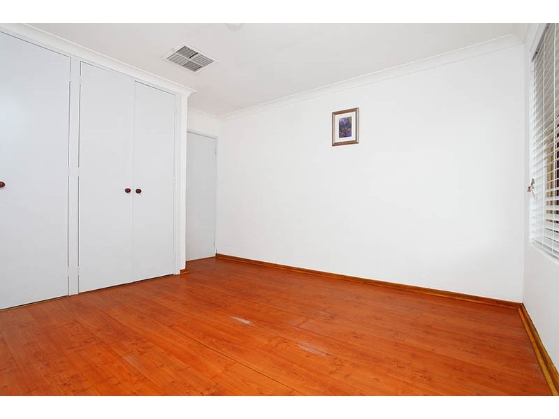 2/5 Shann Grove, Kardinya WA 6163