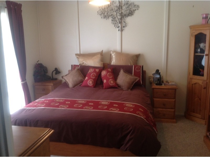 6 Kybra Close, Bremer Bay WA 6338