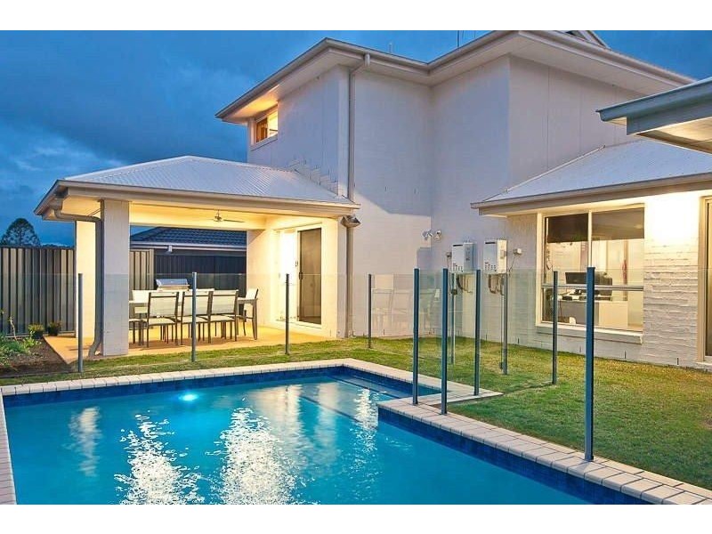 2 Butlers Close, Upper Kedron QLD 4055